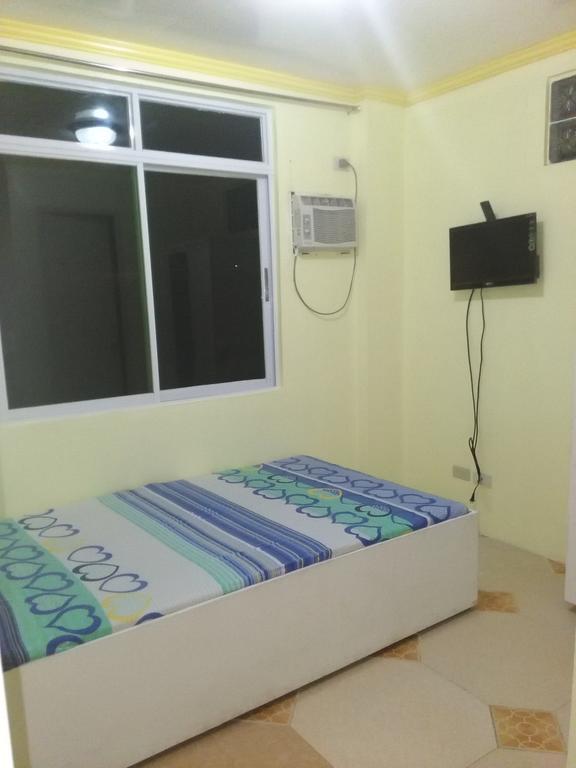 Aranas-Carillo Travellers Inn Kalibo Bagian luar foto