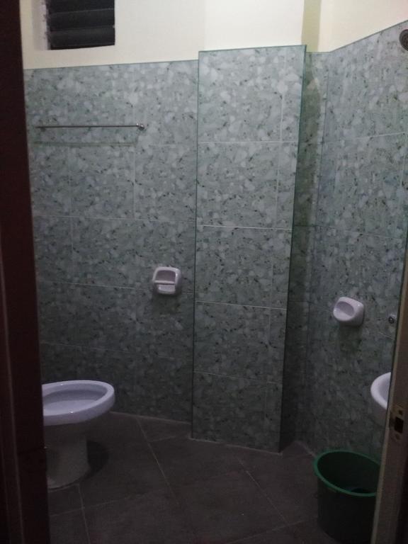 Aranas-Carillo Travellers Inn Kalibo Ruang foto
