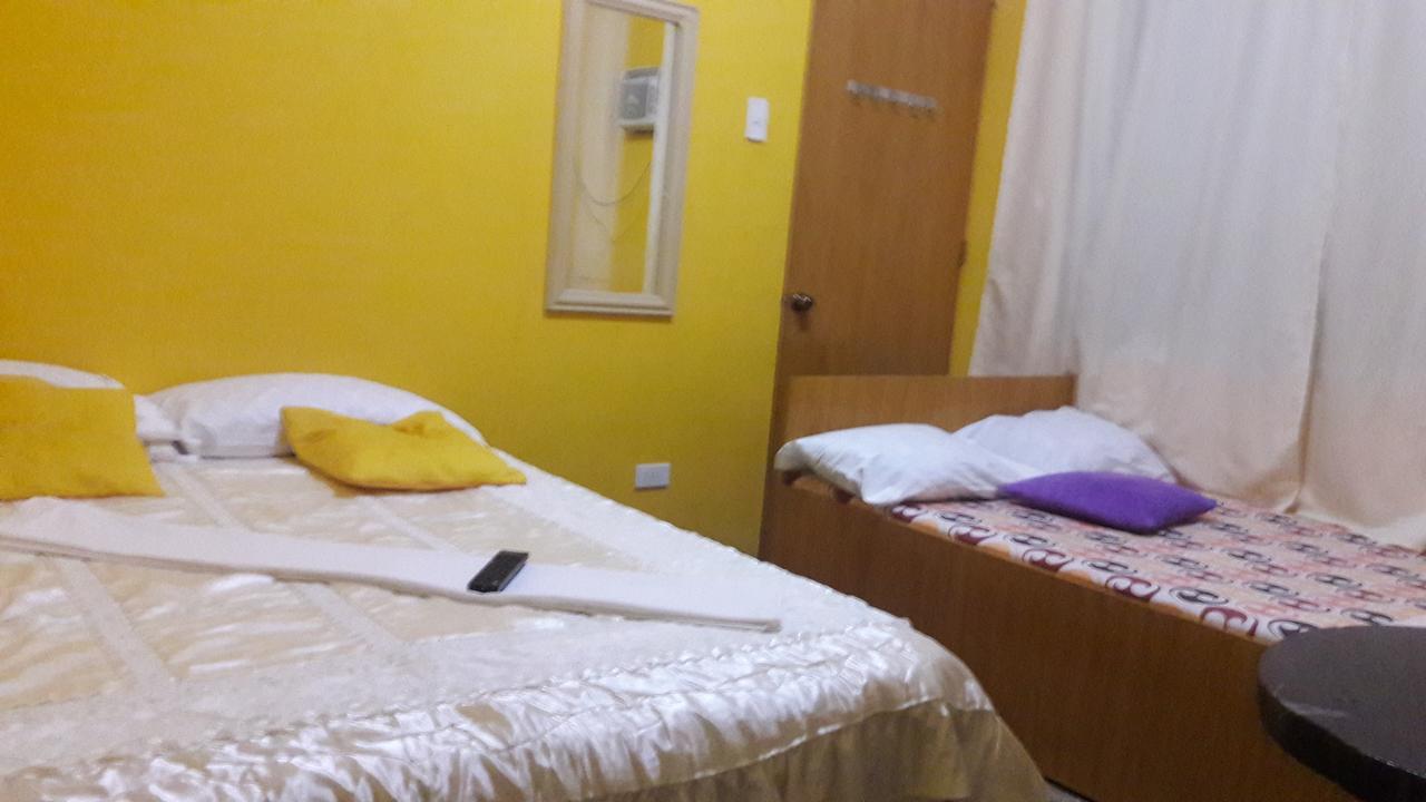 Aranas-Carillo Travellers Inn Kalibo Bagian luar foto