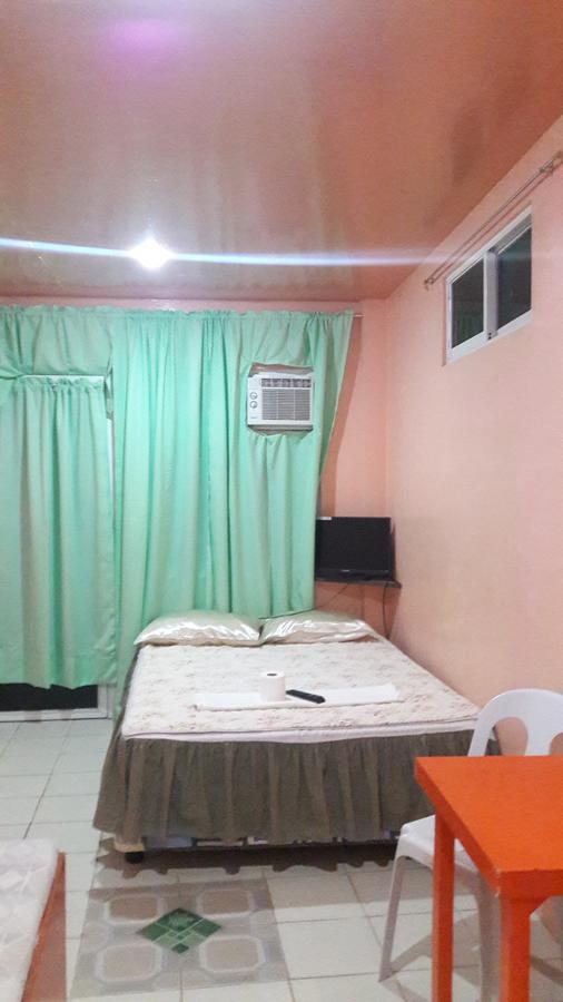 Aranas-Carillo Travellers Inn Kalibo Bagian luar foto